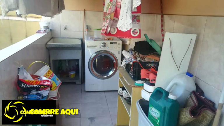 Imagem Casa com 3 Quartos à Venda, 256 m² em Pununduva(caucaia Do Alto) - Cotia Imagem Casa com 3 Quartos à Venda, 256 m² em Pununduva(caucaia Do Alto) - Cotia