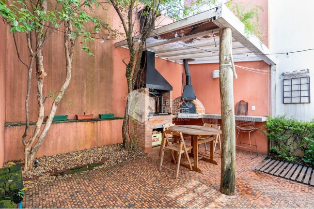 Imagem Casa com 2 Quartos à Venda, 100 m² em Campo Belo - São Paulo Imagem Casa com 2 Quartos à Venda, 100 m² em Campo Belo - São Paulo