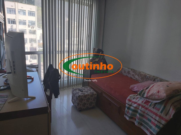 Imagem Apartamento com 4 Quartos à Venda, 132 m² em Tijuca - Rio De Janeiro Imagem Apartamento com 4 Quartos à Venda, 132 m² em Tijuca - Rio De Janeiro