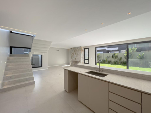 Imagem Casa com 4 Quartos à Venda, 218 m² em -- - Xangri-la Imagem Casa com 4 Quartos à Venda, 218 m² em -- - Xangri-la