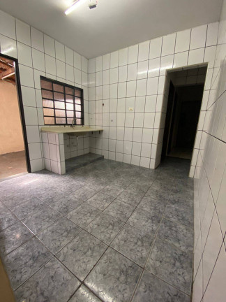 Imagem Casa à Venda, 125 m² em Jardim Holanda - São João Da Boa Vista Imagem Casa à Venda, 125 m² em Jardim Holanda - São João Da Boa Vista