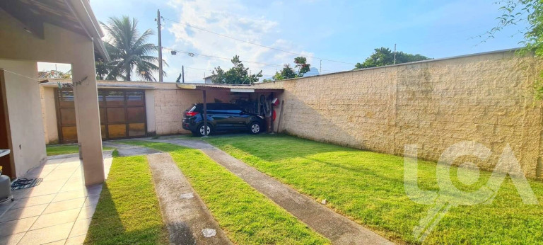 Imagem Casa com 3 Quartos à Venda, 110 m² em Jardim Aruan - Caraguatatuba Imagem Casa com 3 Quartos à Venda, 110 m² em Jardim Aruan - Caraguatatuba