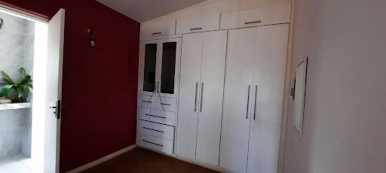 Imagem Casa com 4 Quartos à Venda, 171 m² em Vila Santista - Atibaia Imagem Casa com 4 Quartos à Venda, 171 m² em Vila Santista - Atibaia
