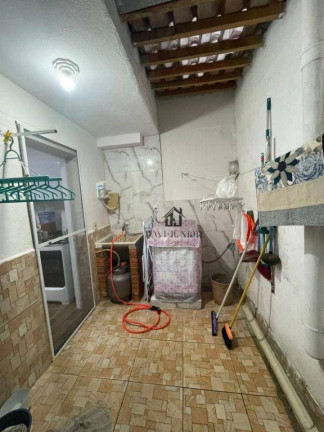 Imagem Casa com 2 Quartos à Venda, 61 m² em Lopes De Oliveira - Sorocaba Imagem Casa com 2 Quartos à Venda, 61 m² em Lopes De Oliveira - Sorocaba