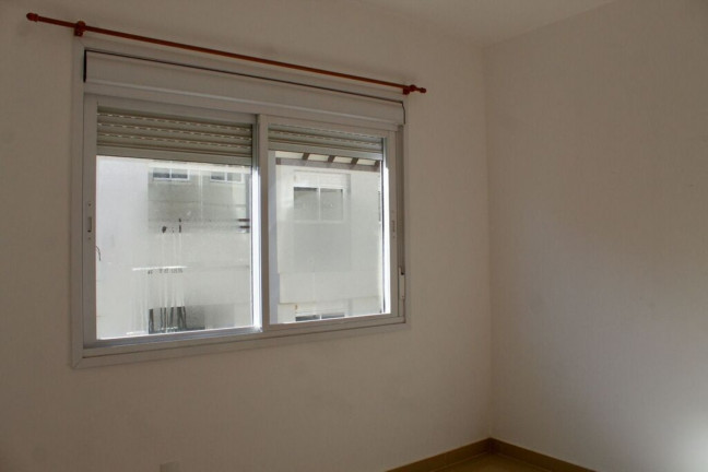 Imagem Imóvel com 2 Quartos à Venda, 57 m² em Vila Nova - Porto Alegre Imagem Imóvel com 2 Quartos à Venda, 57 m² em Vila Nova - Porto Alegre