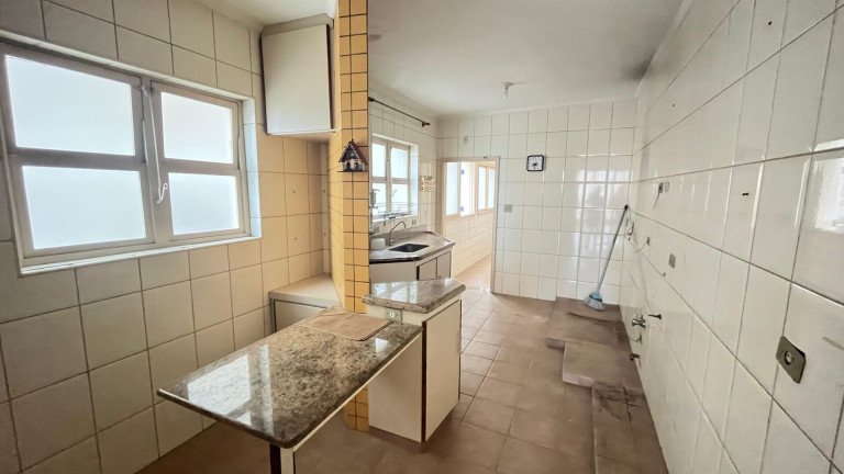 Imagem Apartamento com 3 Quartos à Venda, 300 m² em Gonzaga - Santos