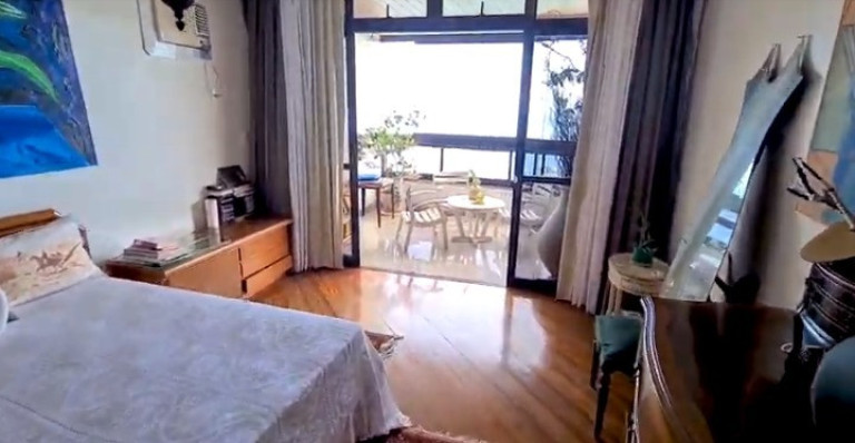 Imagem Imóvel com 5 Quartos à Venda, 478 m² em Praia Da Costa - Vila Velha Imagem Imóvel com 5 Quartos à Venda, 478 m² em Praia Da Costa - Vila Velha