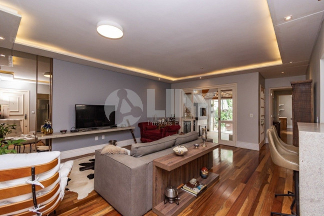 Imagem Apartamento com 2 Quartos à Venda, 165 m² em Chácara Das Pedras - Porto Alegre Imagem Apartamento com 2 Quartos à Venda, 165 m² em Chácara Das Pedras - Porto Alegre