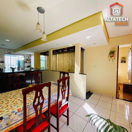 Imagem Casa com 2 Quartos à Venda, 172 m² em Vila Nova - Poços De Caldas