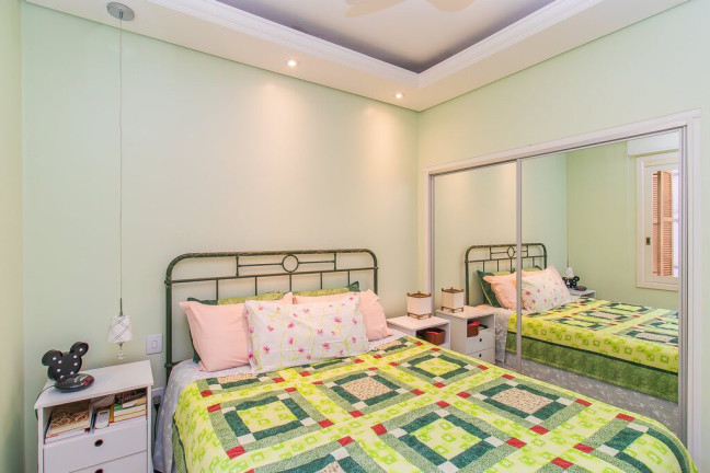 Imagem Apartamento com 3 Quartos à Venda, 126 m² em Bom Fim - Porto Alegre Imagem Apartamento com 3 Quartos à Venda, 126 m² em Bom Fim - Porto Alegre