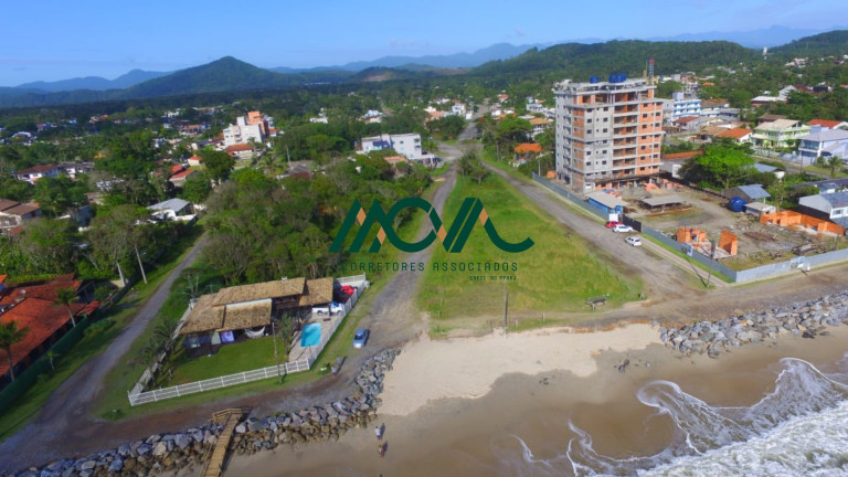 Imagem Casa com 3 Quartos à Venda, 150 m² em Mariluz - Itapoá
