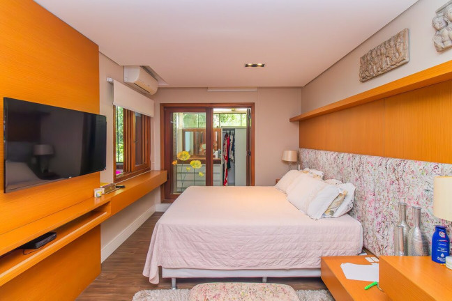 Imagem Apartamento com 3 Quartos à Venda, 287 m² em Santa Tereza - Porto Alegre Imagem Apartamento com 3 Quartos à Venda, 287 m² em Santa Tereza - Porto Alegre
