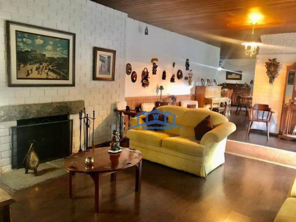 Imagem Casa com 4 Quartos à Venda, 450 m² em Corrêas - Petrópolis Imagem Casa com 4 Quartos à Venda, 450 m² em Corrêas - Petrópolis
