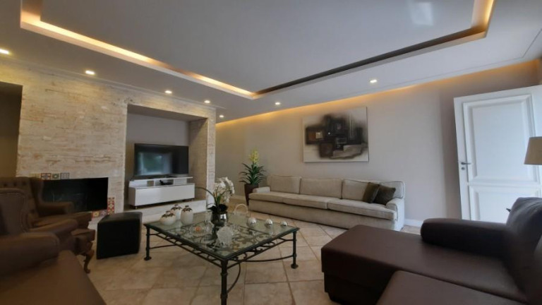 Casa de Condomínio com 1 Quarto à Venda, 450 m² em Jacaré - Cabreúva