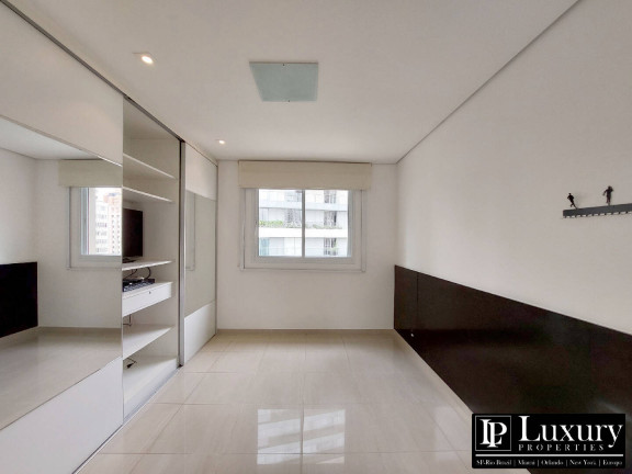 Imagem Apartamento com 1 Quarto à Venda, 76 m² em Vila Nova Conceição - São Paulo Imagem Apartamento com 1 Quarto à Venda, 76 m² em Vila Nova Conceição - São Paulo