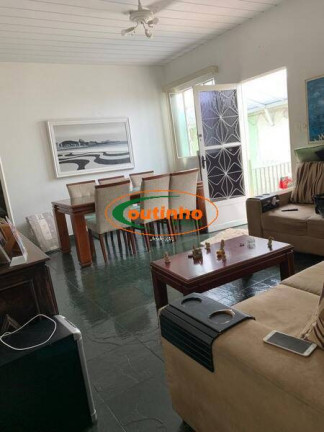 Casa com 3 Quartos à Venda, 190 m² em Andaraí - Rio De Janeiro