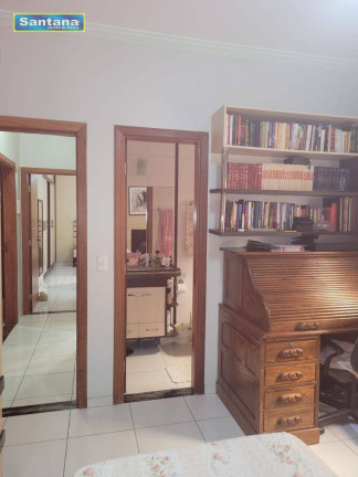 Imagem Casa com 3 Quartos à Venda, 180 m² em Itanhangá I - Caldas Novas Imagem Casa com 3 Quartos à Venda, 180 m² em Itanhangá I - Caldas Novas