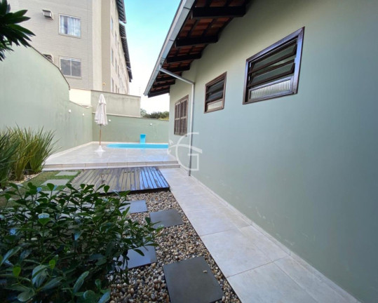 Imagem Casa com 3 Quartos à Venda, 124 m² em Costa E Silva - Joinville Imagem Casa com 3 Quartos à Venda, 124 m² em Costa E Silva - Joinville