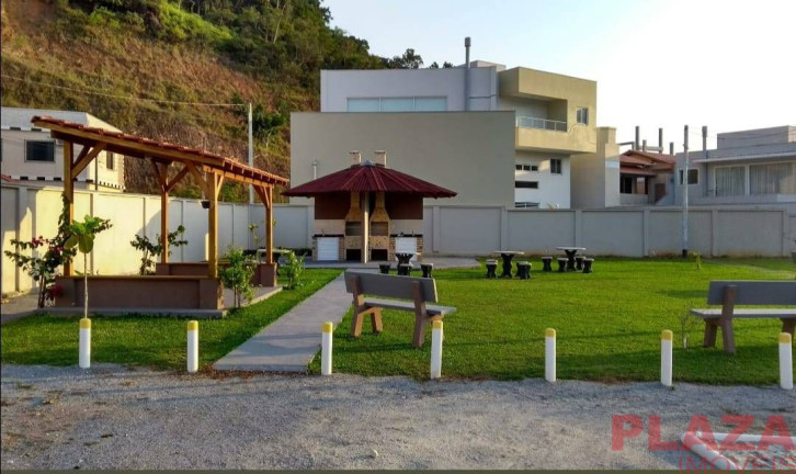 Imagem Casa de Condomínio com 2 Quartos à Venda, 55 m² em Ariribá - Balneário Camboriú