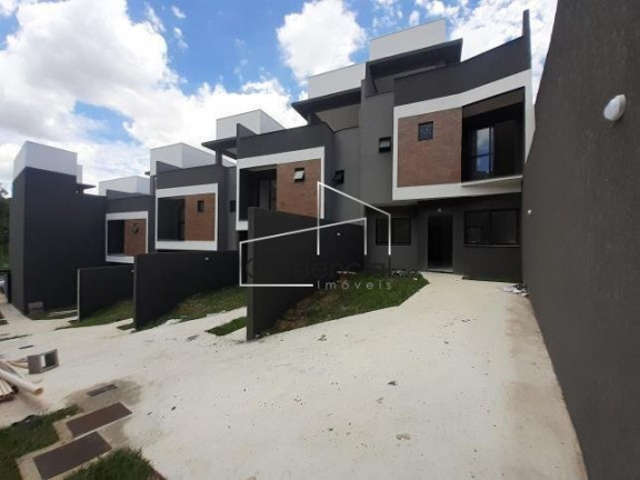 Imagem Sobrado com 3 Quartos à Venda, 119 m² em Uberaba - Curitiba Imagem Sobrado com 3 Quartos à Venda, 119 m² em Uberaba - Curitiba