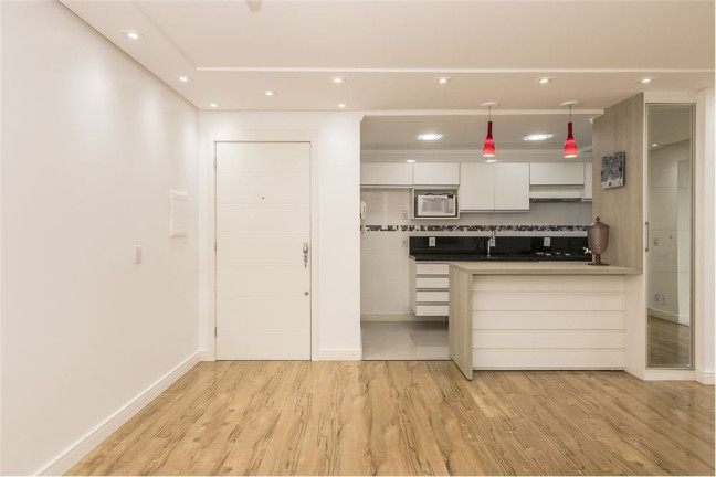 Imagem Apartamento com 3 Quartos à Venda, 83 m² em Vila Ipiranga - Porto Alegre