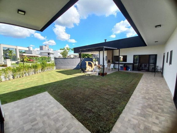 Casa de Condomínio com 4 Quartos à Venda, 238 m² em Condomínio Residencial Mont Blanc - São José Dos Campos