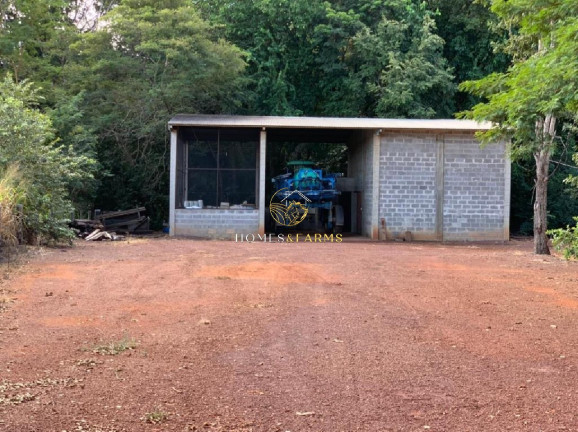 Imagem Imóvel com 3 Quartos à Venda, 3.700 m² em Centro - Nobres Imagem Imóvel com 3 Quartos à Venda, 3.700 m² em Centro - Nobres