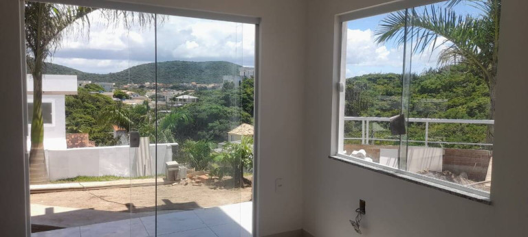 Imagem Casa de Condomínio com 3 Quartos à Venda, 82 m² em Peró - Cabo Frio