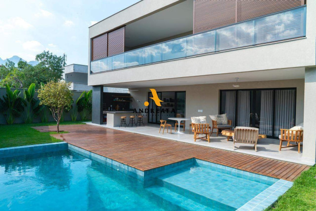 Casa de Condomínio com 4 Quartos à Venda, 422 m² em Barra Da Tijuca - Rio De Janeiro