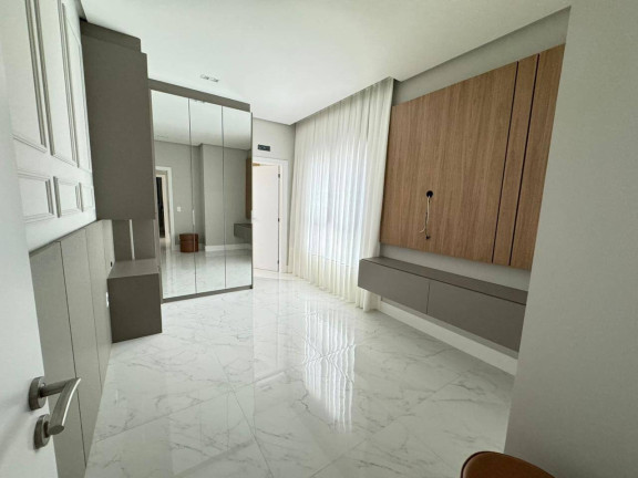 Imagem Apartamento com 3 Quartos à Venda, 135 m² em Balneário Camboriú