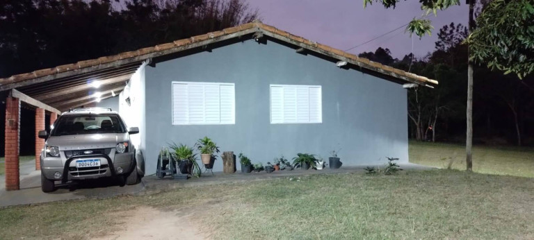 Imagem Chácara com 3 Quartos à Venda, 11.000 m² em Centro - Itapetininga
