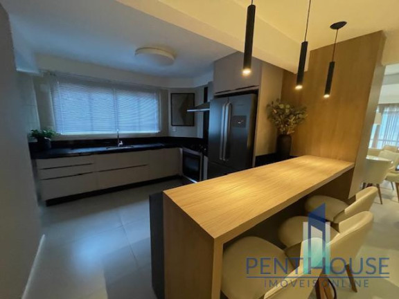 Imagem Apartamento com 3 Quartos à Venda, 140 m² em Centro - Balneário Camboriú