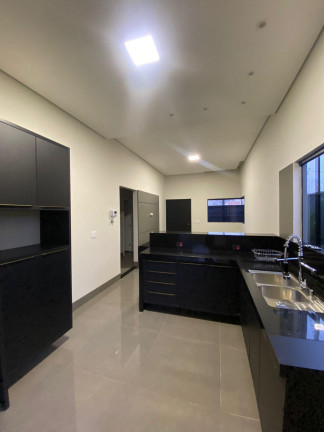 Imagem Casa com 3 Quartos à Venda, 121 m² em Vila Nasser - Campo Grande Imagem Casa com 3 Quartos à Venda, 121 m² em Vila Nasser - Campo Grande
