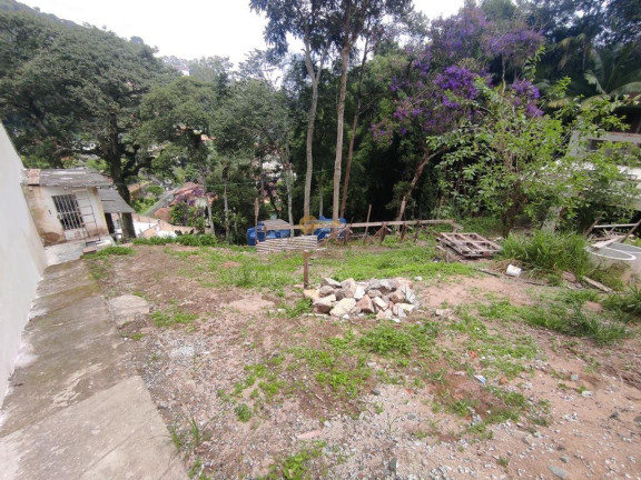Terreno à Venda, 680 m² em Quinta Da Barra - Teresópolis