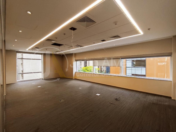 Imóvel Comercial para Alugar, 371 m² em Cidade Monções - São Paulo