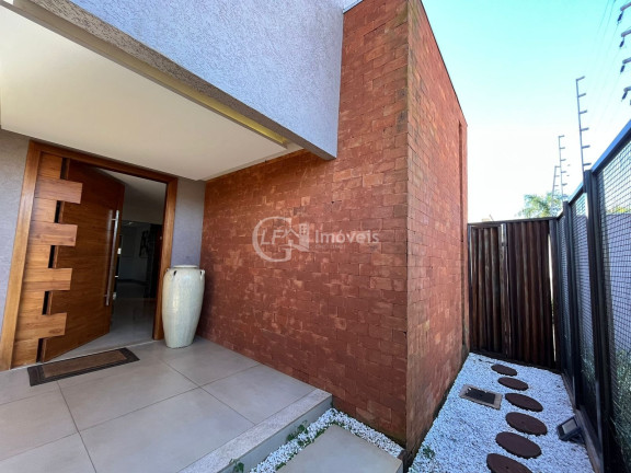 Imagem Casa com 3 Quartos à Venda, 360 m² em Carandá Bosque - Campo Grande Imagem Casa com 3 Quartos à Venda, 360 m² em Carandá Bosque - Campo Grande