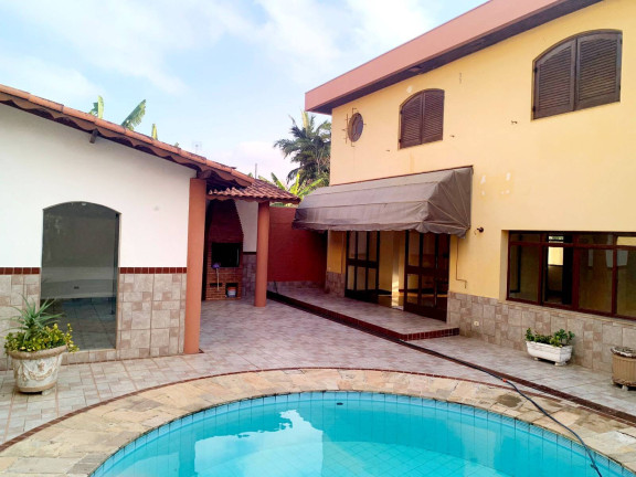Casa com 4 Quartos à Venda, 700 m² em Interlagos - São Paulo