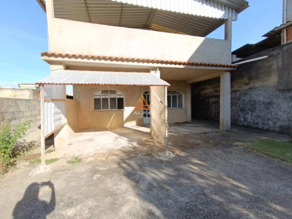 Imagem Casa com 3 Quartos à Venda, 385 m²