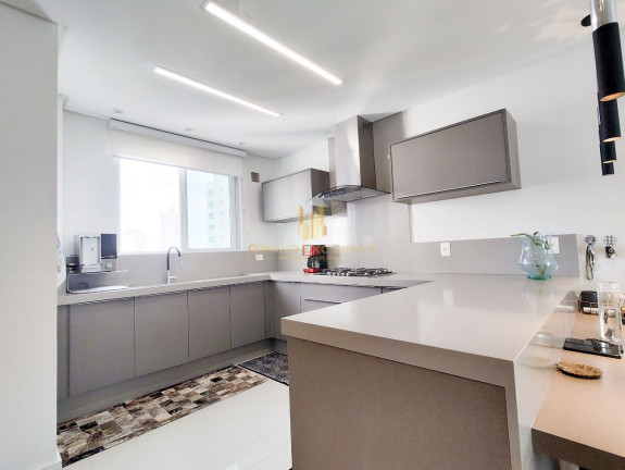 Imagem Apartamento com 4 Quartos à Venda, 158 m² em Pioneiros - Balneário Camboriú