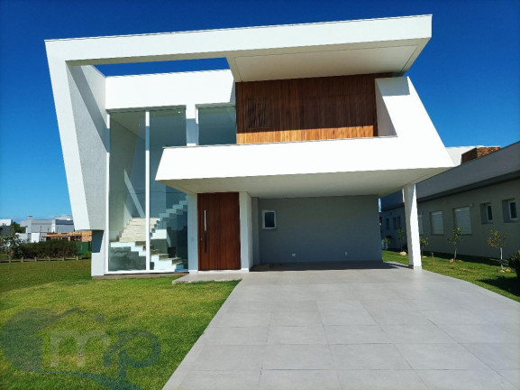 Casa de Condomínio com 4 Quartos à Venda, 330 m² em Engenho Velho - Torres