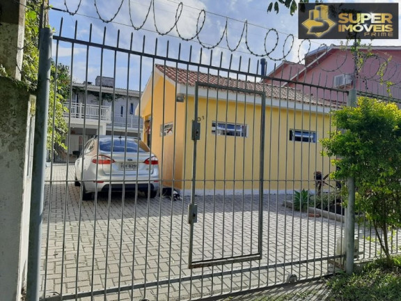 Imagem Casa com 3 Quartos à Venda, 300 m² em Laranjal - Pelotas Imagem Casa com 3 Quartos à Venda, 300 m² em Laranjal - Pelotas