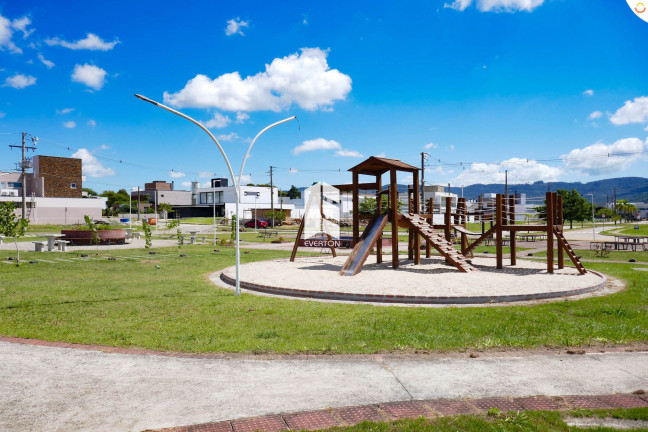 Imagem Terreno à Venda, 1.010 m² em Camobi - Santa Maria Imagem Terreno à Venda, 1.010 m² em Camobi - Santa Maria