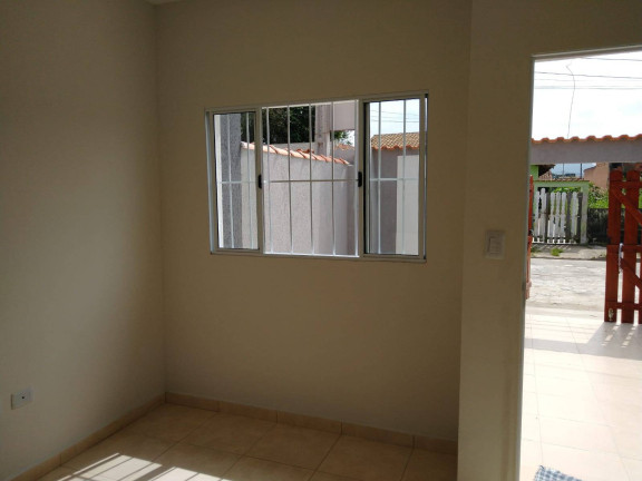 Imagem Casa com 2 Quartos à Venda,  em Jd. Magalhães - Itanhaém