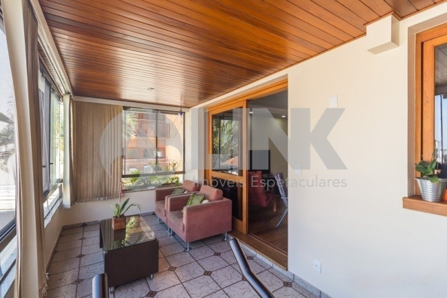 Imagem Apartamento com 3 Quartos à Venda, 190 m² em Petrópolis - Porto Alegre