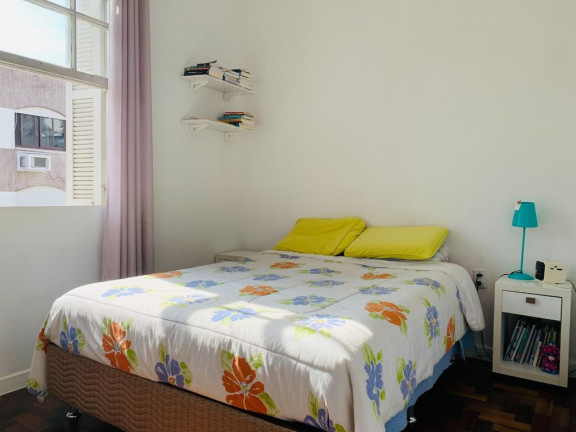 Imagem Apartamento com 2 Quartos à Venda, 69 m² em Moinhos De Vento - Porto Alegre