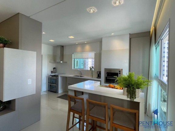 Imagem Apartamento com 3 Quartos à Venda, 197 m² em Pioneiros - Balneário Camboriú Imagem Apartamento com 3 Quartos à Venda, 197 m² em Pioneiros - Balneário Camboriú