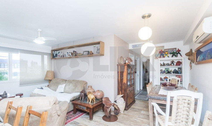 Apartamento com 3 Quartos à Venda, 86 m² em Passo Da Areia - Porto Alegre