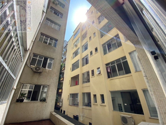 Imagem Apartamento com 1 Quarto à Venda, 43 m² em José Menino - Santos