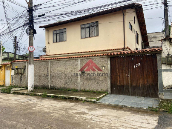 Casa com 5 Quartos à Venda, 371 m² em Patronato - São Gonçalo