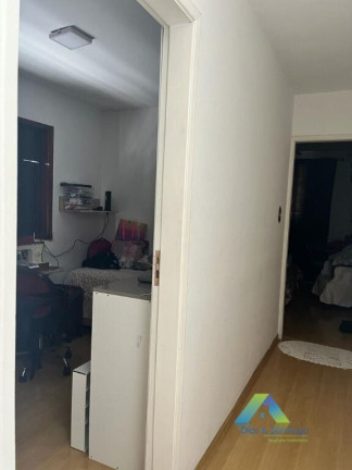 Imagem Sobrado com 3 Quartos à Venda, 200 m² em Vila Das Mercês - São Paulo Imagem Sobrado com 3 Quartos à Venda, 200 m² em Vila Das Mercês - São Paulo